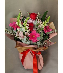 Bouquet vermelho e rosa REF 0001